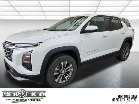Used 2026 Chevrolet Equinox LT w/ Convenience Package II AWD/4WD image 1