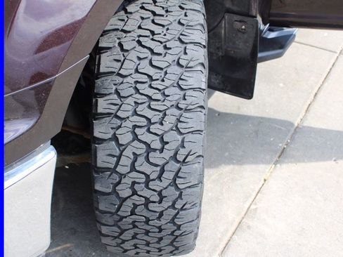 Used 2018 Ford F150 XLT w/ Equipment Group 302A Luxury image 12