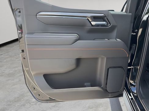 New 2025 GMC Sierra 1500 AT4 w/ AT4 Premium Package image 51