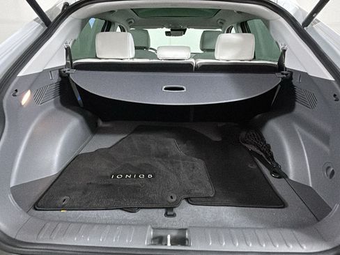 Used 2024 Hyundai Ioniq 5 Limited AWD/4WD image 28