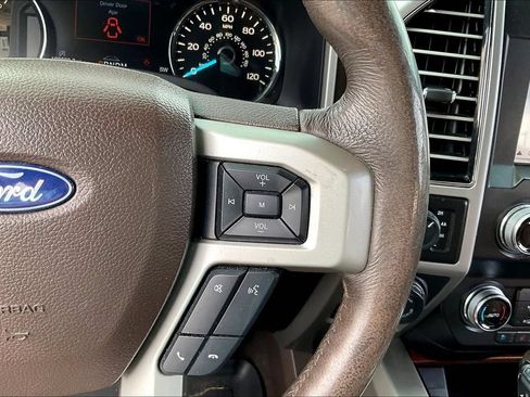 Used 2019 Ford F150 King Ranch w/ Equipment Group 601A Luxury AWD/4WD image 13