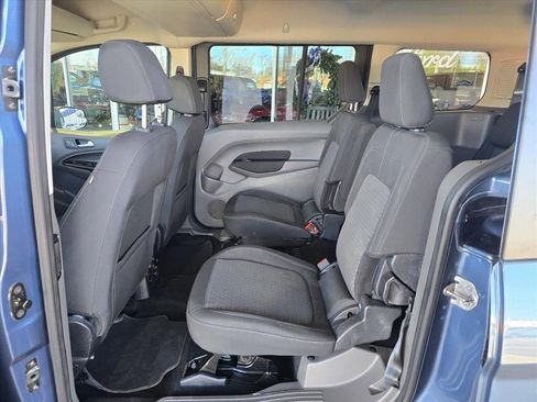 Used 2022 Ford Transit Connect XLT image 10