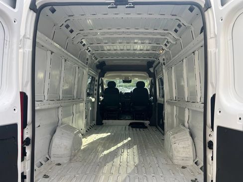 Used 2023 RAM ProMaster 3500 FWD image 7