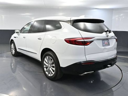 Used 2019 Buick Enclave Essence w/ Trailering Package, 5000 lbs. AWD/4WD image 7