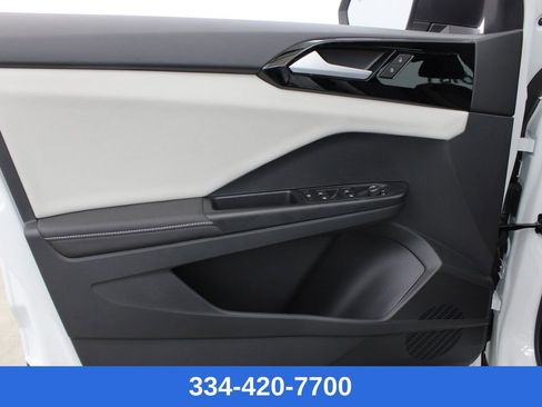 New 2026 Volkswagen Taos S image 14