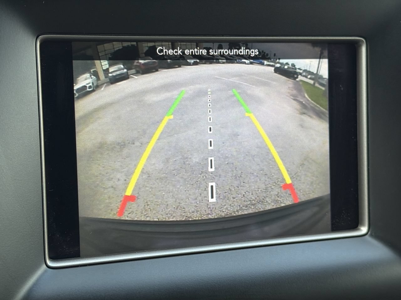 Used 2019 Jeep Grand Cherokee Laredo RWD image 21