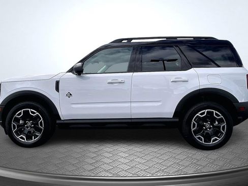 Used 2025 Ford Bronco Sport Outer Banks w/ Outer Banks Tech Package+ AWD/4WD image 8