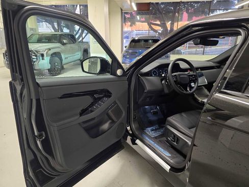 New 2026 Land Rover Range Rover Evoque Dynamic SE image 21