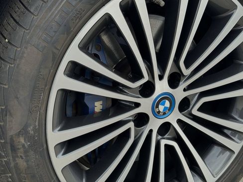 Used 2018 BMW 530e xDrive image 8