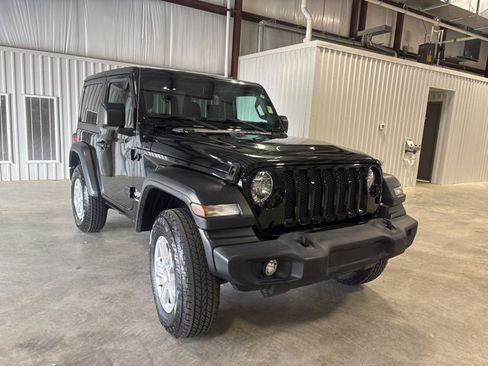 Used 2020 Jeep Wrangler Sport image 2