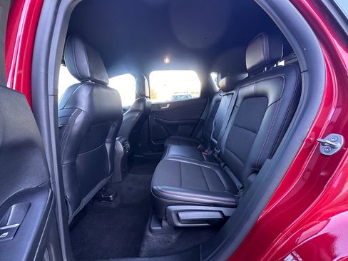 Used 2025 Ford Escape ST-Line Select image 25