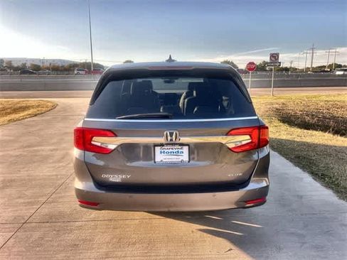 Certified 2019 Honda Odyssey Elite image 6
