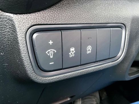 Used 2024 Kia Soul LX w/ Option Group 015 image 31