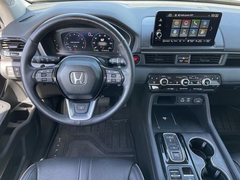 Certified 2024 Honda Pilot Elite image 12