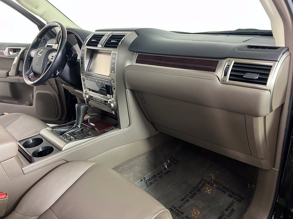 Used 2015 Lexus GX 460 w/ Premium Package AWD/4WD image 11