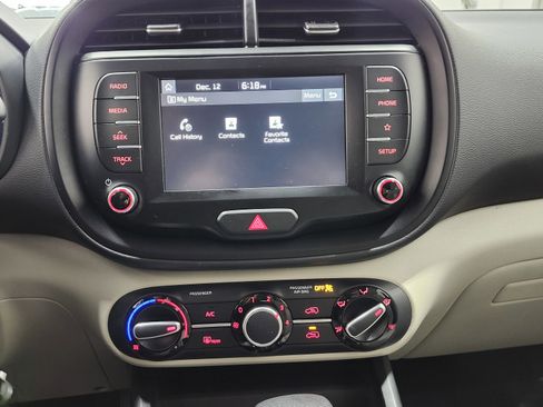 Used 2021 Kia Soul S image 28