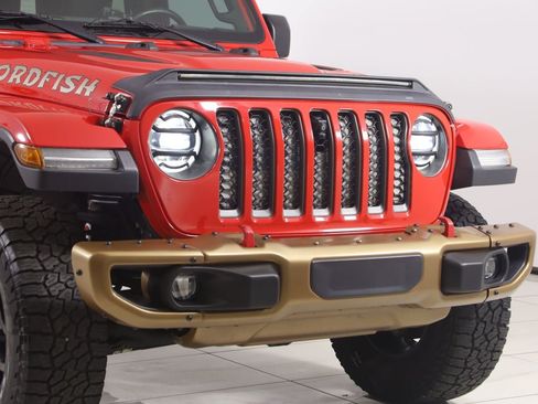Used 2020 Jeep Gladiator Rubicon AWD/4WD image 36