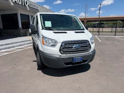 Used 2019 Ford Transit 250 130 Low Roof RWD image 18