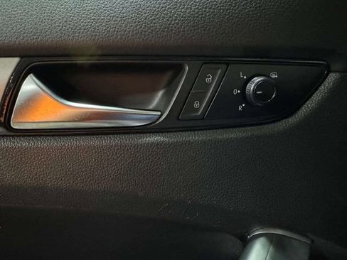 Used 2020 Volkswagen Passat 2.0T SE image 22