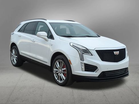 Used 2023 Cadillac XT5 Sportv image 8