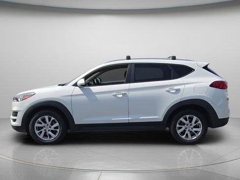 Used 2020 Hyundai Tucson Value w/ Cargo Package FWD image 3