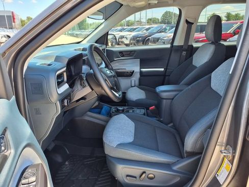 Used 2025 Ford Maverick XLT w/ XLT Luxury Package AWD/4WD image 3