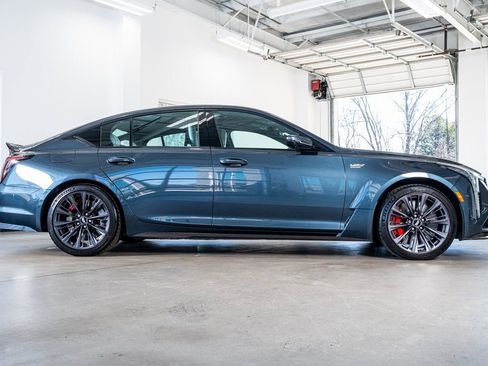 Used 2025 Cadillac CT5 V Blackwing w/ Carbon Fiber 2 Package image 5