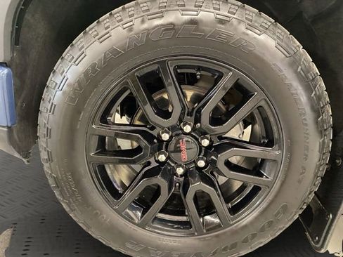 Used 2026 GMC Sierra 1500 Elevation w/ Preferred Package AWD/4WD image 29