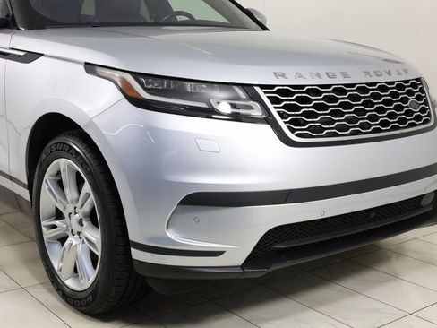 Used 2019 Land Rover Range Rover Velar S image 37
