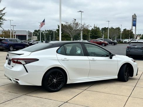 Used 2024 Toyota Camry XSE w/ Navigation Package image 30