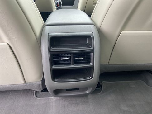 Used 2022 Cadillac XT5 Premium Luxury image 22