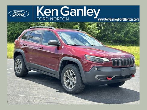 Used 2020 Jeep Cherokee Trailhawk w/ Cold Weather Group AWD/4WD image 1