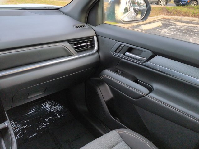 Used 2026 GMC Terrain Elevation FWD image 16