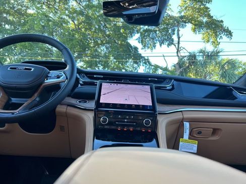 New 2025 Jeep Grand Cherokee Summit w/ Adv Protech Group IV image 33