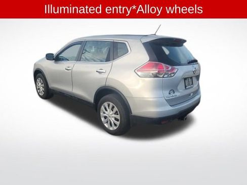 Used 2015 Nissan Rogue S image 7