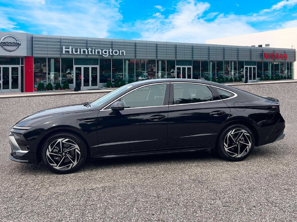 Used 2026 Hyundai Sonata SEL FWD image 5