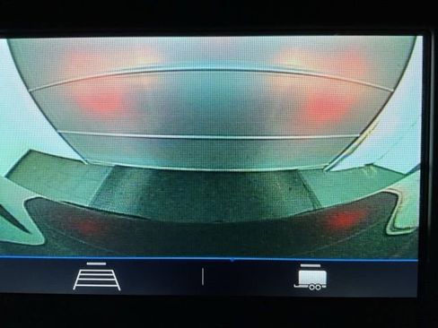 Used 2019 Chevrolet Silverado 1500 Custom w/ Custom Value Package image 18