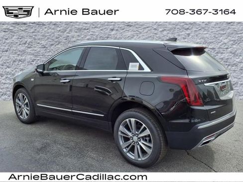 New 2025 Cadillac XT5 Premium Luxury image 9