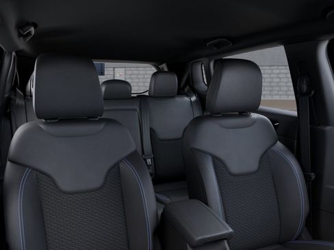 New 2026 Jeep Compass Latitude AWD/4WD image 35