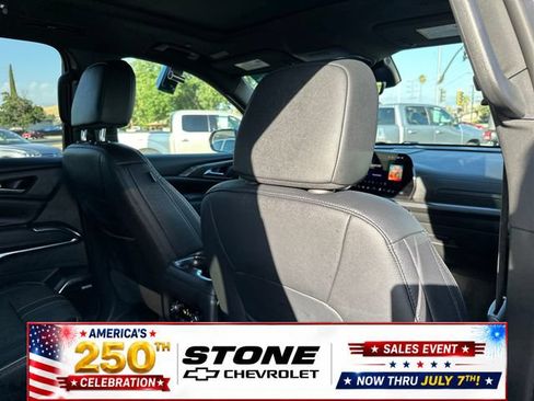 Certified 2026 Chevrolet Traverse High Country FWD image 24