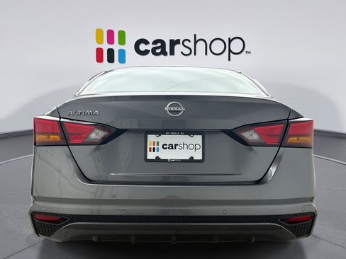 Used 2024 Nissan Altima 2.5 S image 4