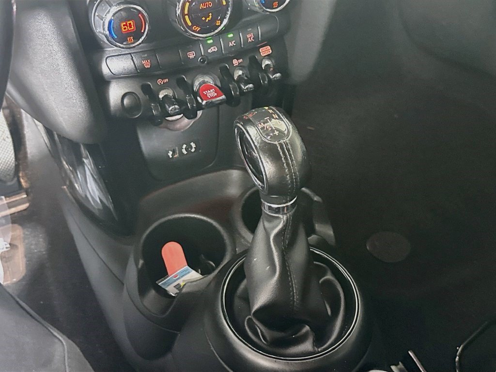Used 2018 MINI Cooper S FWD image 19