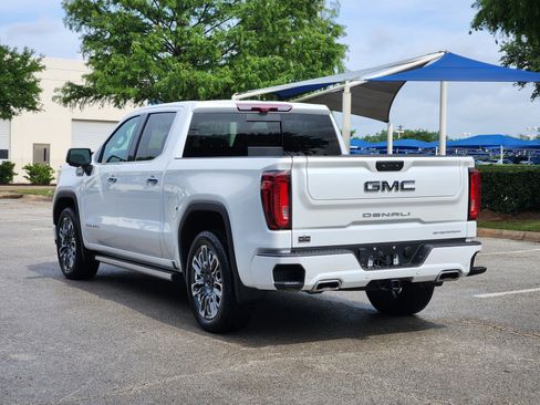 Used 2023 GMC Sierra 1500 Denali Ultimate AWD/4WD image 4