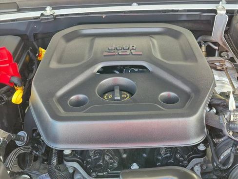 Used 2023 Jeep Wrangler Unlimited w/ Cold Weather Group AWD/4WD image 22