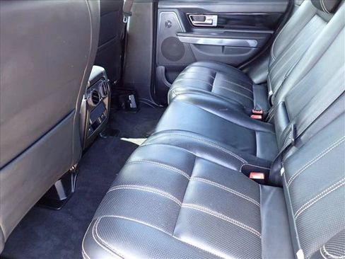 Used 2013 Land Rover Range Rover Sport HSE LUX AWD/4WD image 8