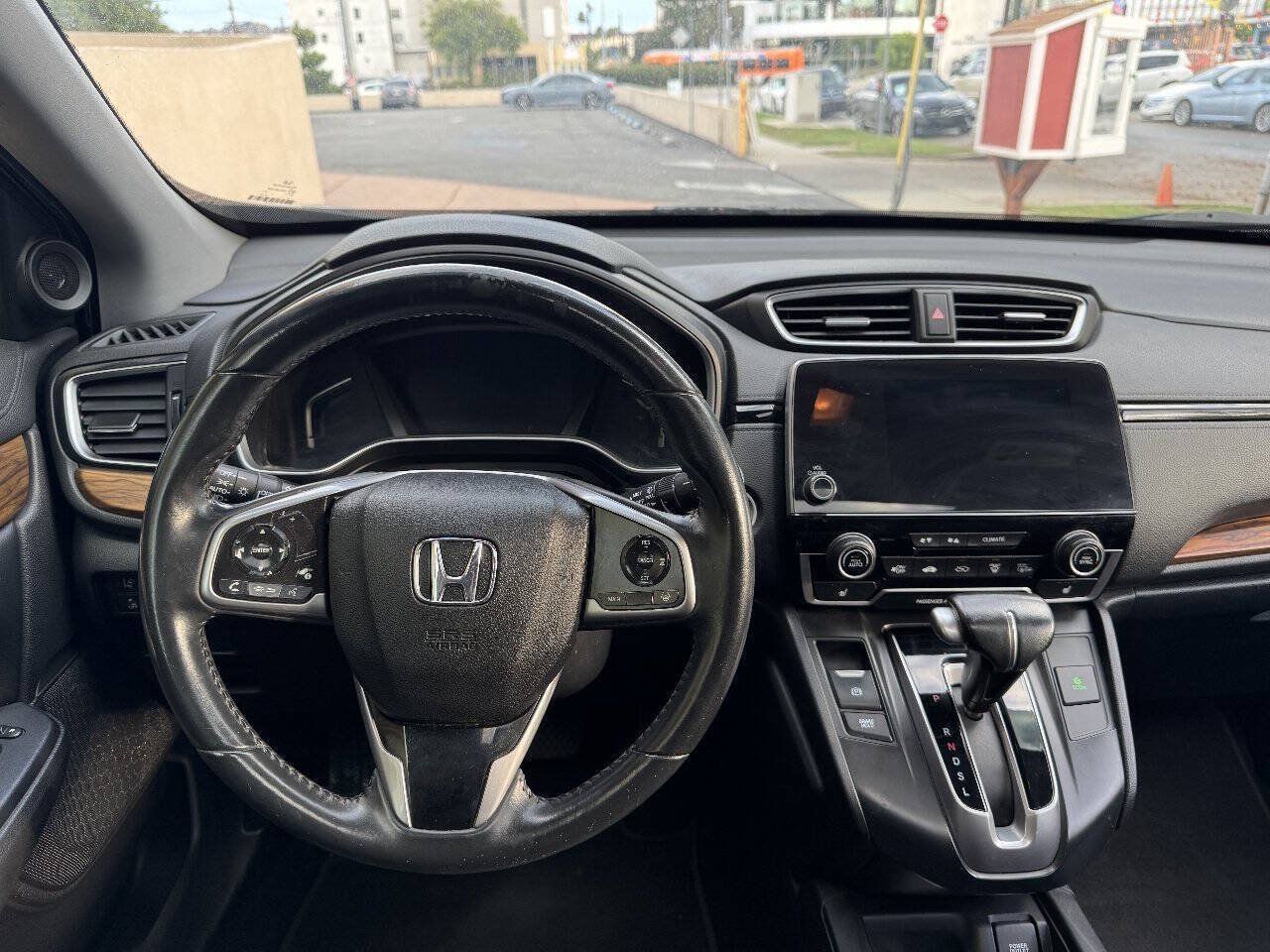 Used 2019 Honda CR-V Touring image 22