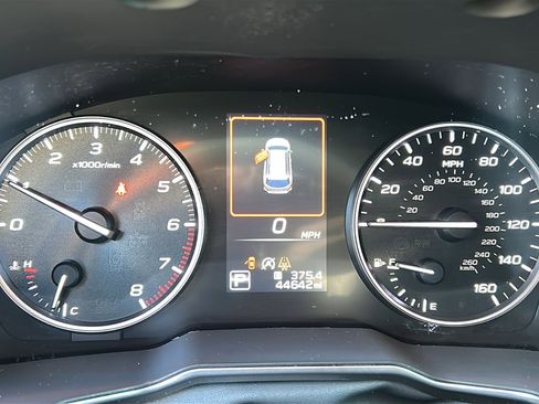 Certified 2023 Subaru Outback Limited image 12