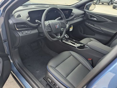 New 2026 Buick Envista Sport Touring w/ Convenience I Package FWD image 3