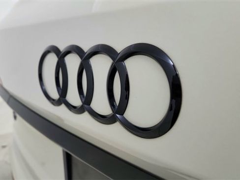 Used 2023 Audi Q7 2.0T Premium Plus w/ Premium Plus Package image 16