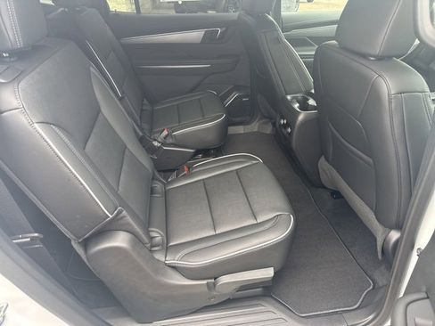 New 2026 Buick Enclave Preferred image 11